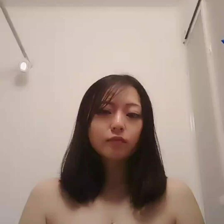 今日も今日とておもちゃでいじいじ(,,> <,,)
後ろからのアングルです