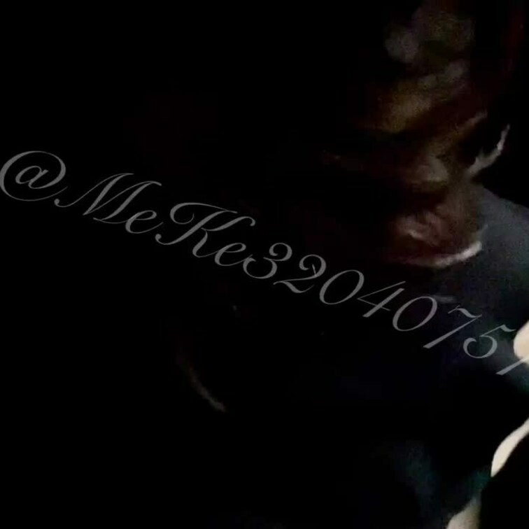 先日の車内SEX騎乗位編です💕
暗くて、黒い服着てるんで分かりにくいかもですが、ぜひご覧になってください☺️✨
3分