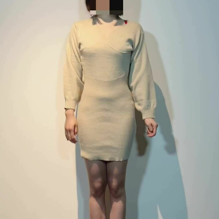 体のラインがくっきりでちゃう服で生着替え動画を撮ってみました…よかったらコメントくれると嬉しいです♪