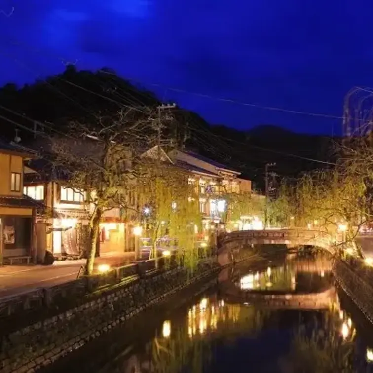 急に運営側から削除されてしまった動画がありましたが復活しました。
https://myfans.jp/account/