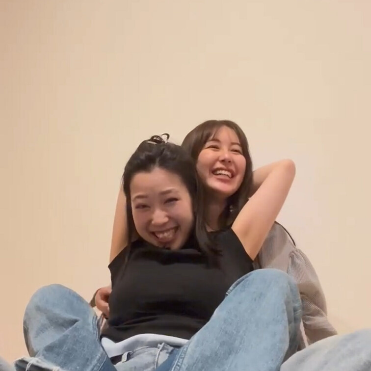 皆様お久しぶりです！
動画の更新が遅くなってしまって申し訳ございません。
今回のくすぐり動画はこちらです👍

是