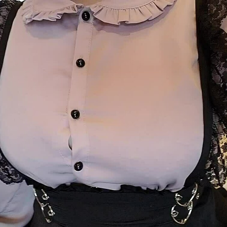 おっぱいばっか見てるのばれてますよ～💗