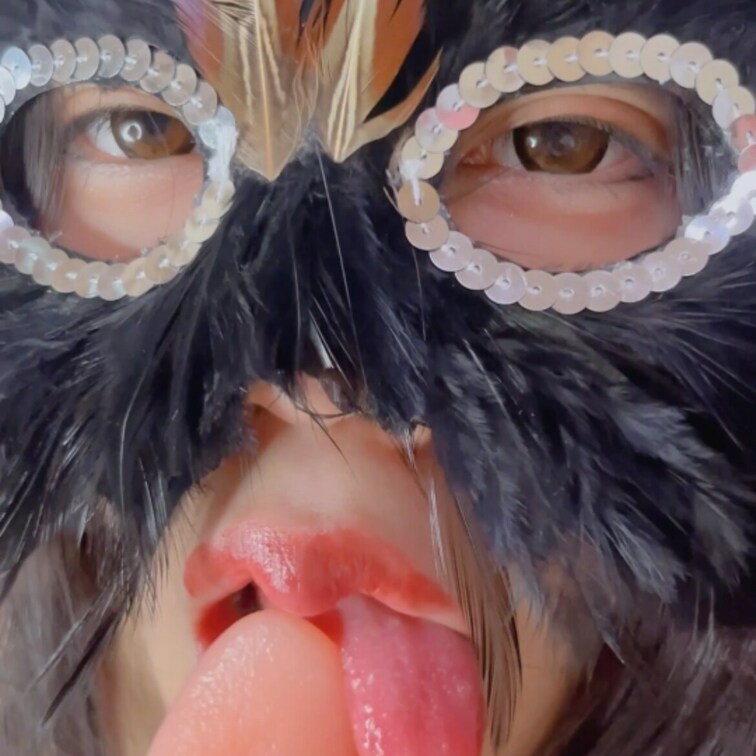 ・ツイート写真❤️なし、未公開など274💕
キャミソール肉便器④💕
写真4枚💕
・レビューおもちゃで249💕
水