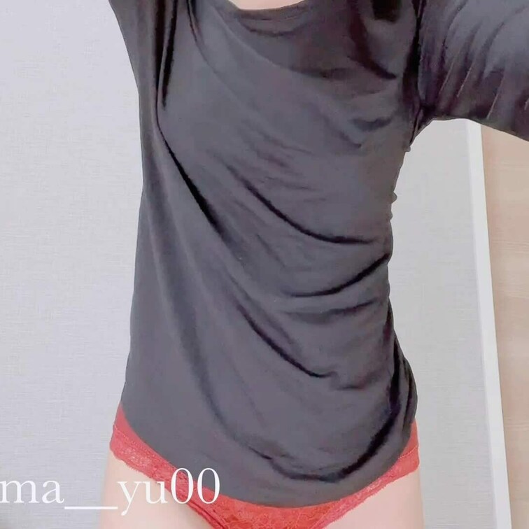 ノーブラヒートテック🙈
薄い生地のヒートテックをノーブラで着たよ、透けちゃうおっぱいが恥ずかしい、、
下も触ってたら