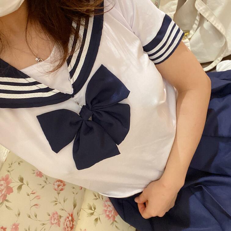 自撮りばっかりだけどこんな感じ。
ツンってしてるよね。