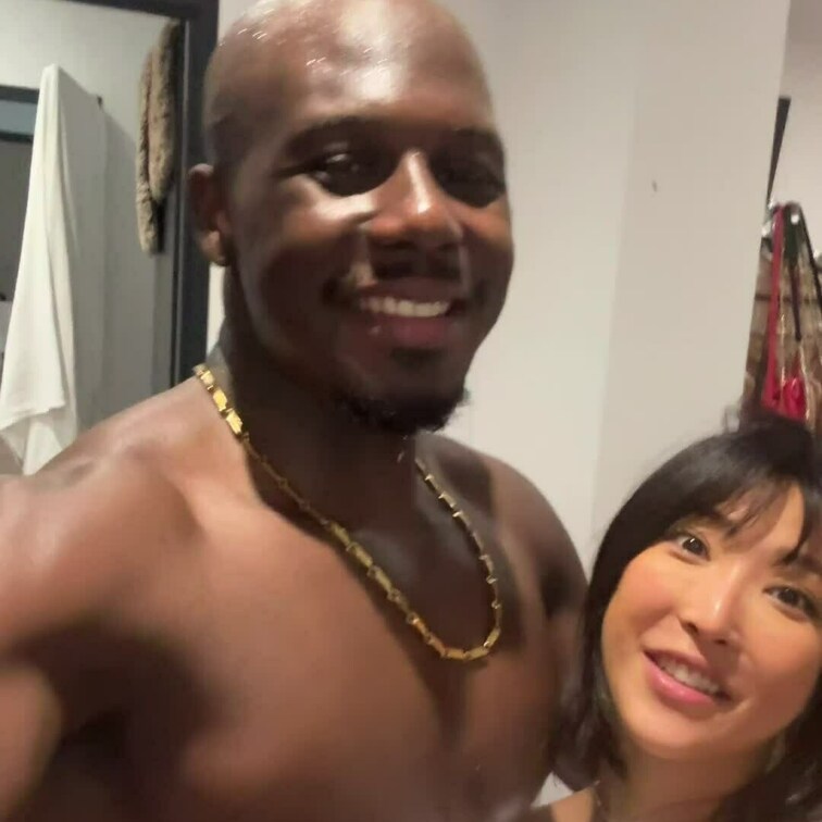 初黒人デビュー❤️こんな
おっきいの人生はつ！
みんなに作品みてもらうのが楽しみすぎる❤️
黒人さんたちみんなジェ