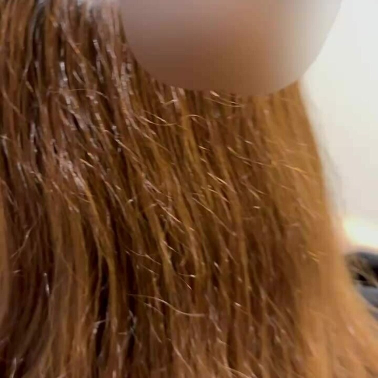 高級ブラシでヘアブラッシング💕