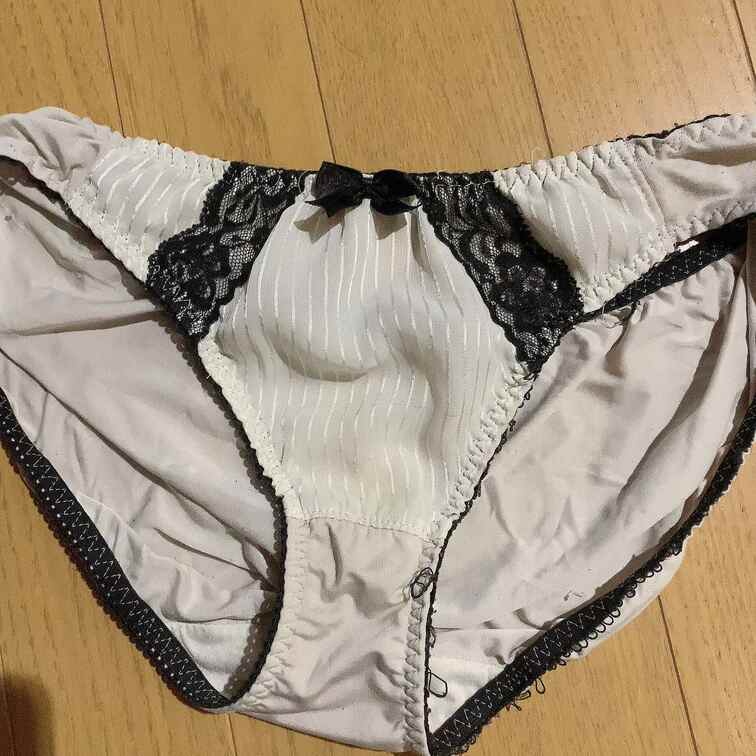 最近あんまり汚れなくなりました😅
でも匂いは興奮します😅