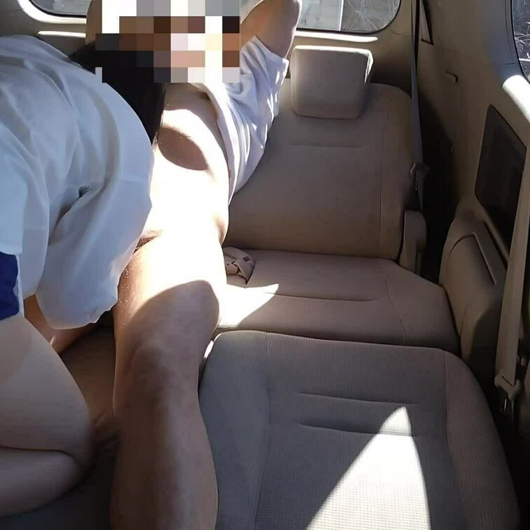 ミニスカTバックでイチャイチャしてパンスト破りハメた時の動画です。

