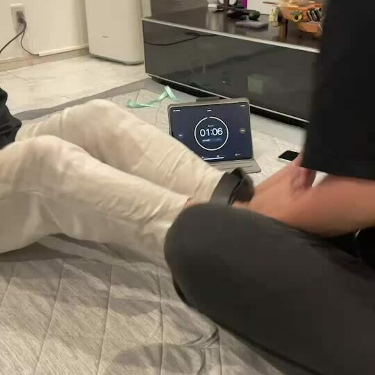 皆様いつもご購入ありがとうございます☺️
今回のくすぐり動画はこちらです👍

是非見てあげてくださいね(  ˆОˆ