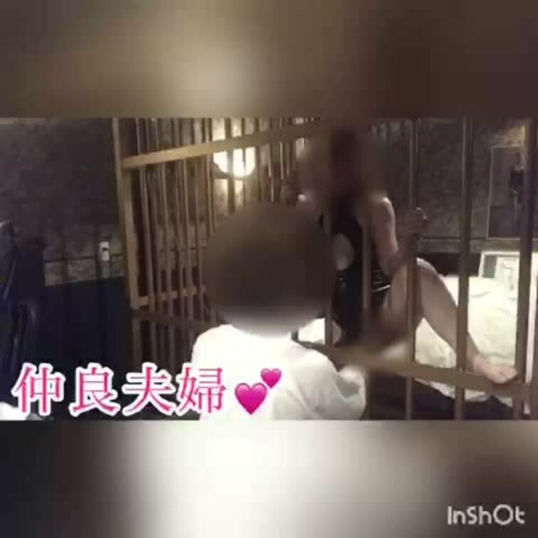 手マン潮吹き💕
大量に潮吹きしてます😆