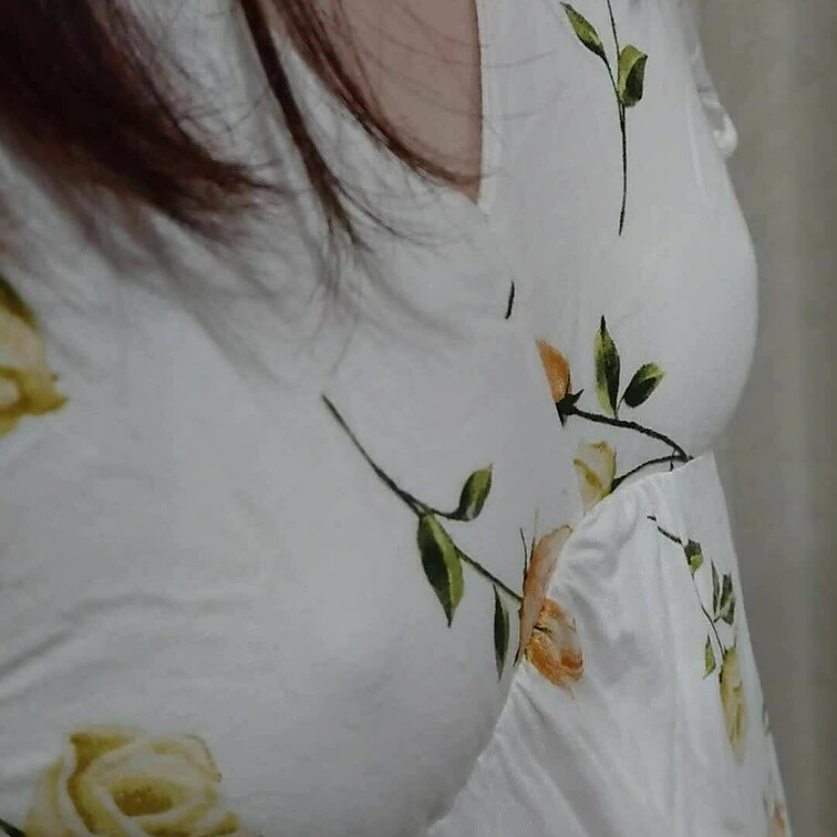 乳首いじいじ(´・ω・`)