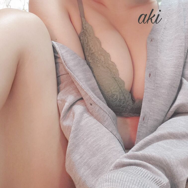 むにむに…する?♡