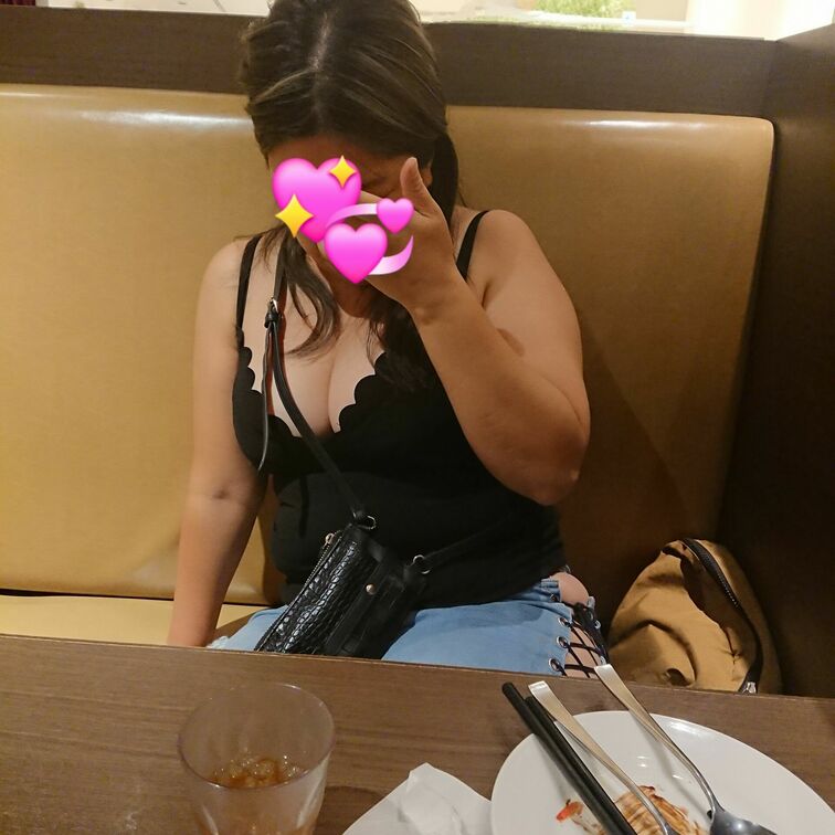 こんな格好で出掛けています🥰