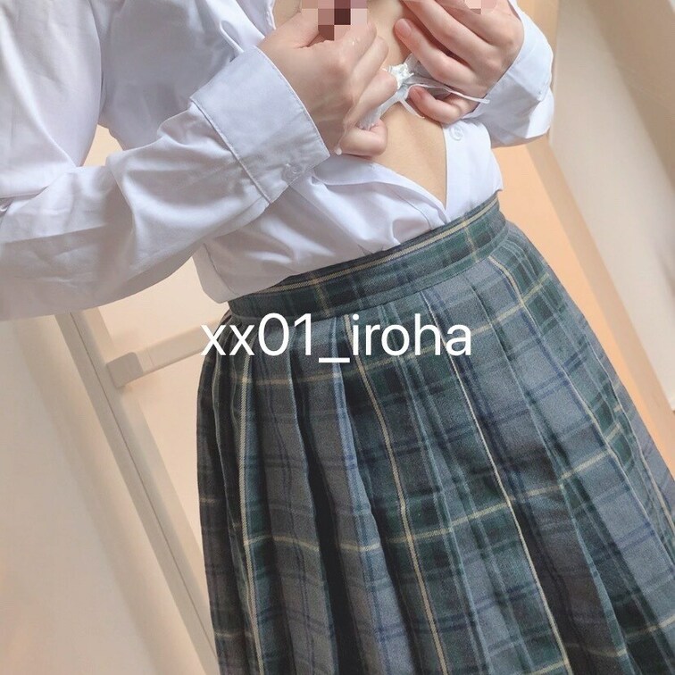 おっぱい出過ぎます