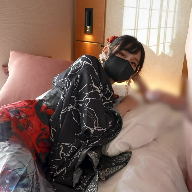 面白いことうらら考えちゃったの！
玉をこちょこちょされて、そ の玉こちょこちょで勃起し続けられるのか😎

おちんぽ