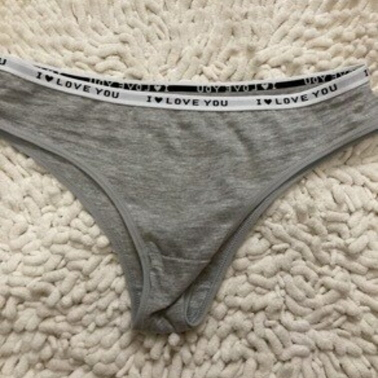 るるの今日のパンツです🥰