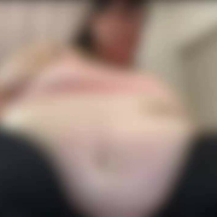 もぐもぐ動画です🤍

今回はピザとシュークリームに
安定のコーラ🤭

ピザってなんで
こんなに美味しいの🥹
