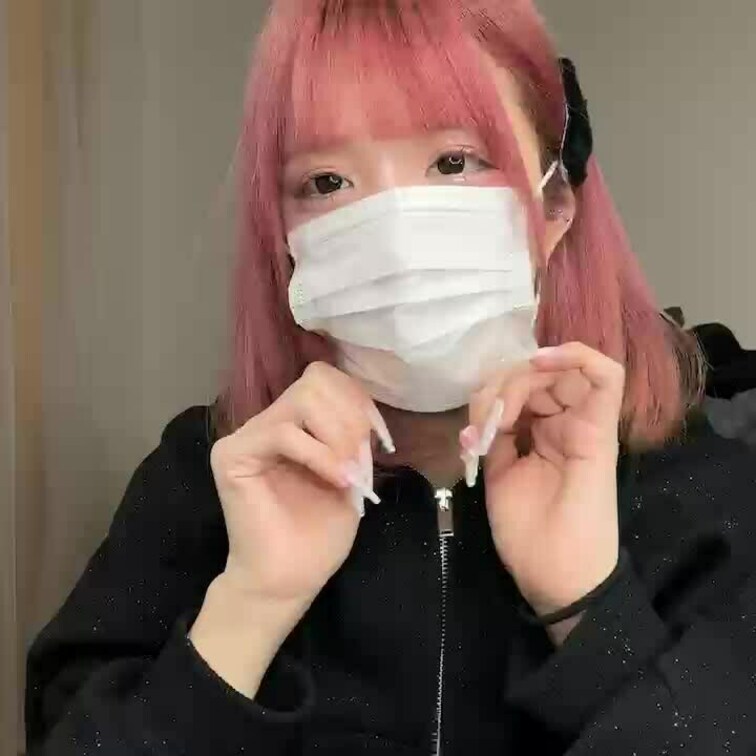 【みれい 20 歳】

みれいさんのライブ配信動画です
生配信 だと、1 回の有料配信を視聴すると、おおよそ平均 