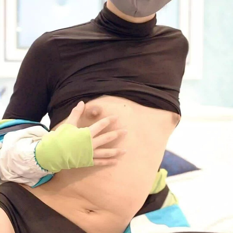 僕が乳搾りする動画です…乳汁をたらたら漏らしながら喘いじゃいます…♡