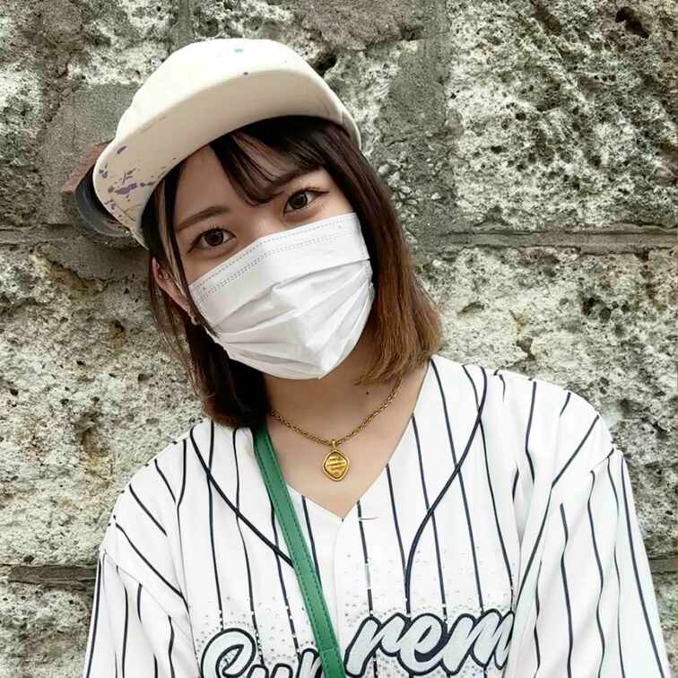#69【REIKA 22歳】
今回ストリートスナップに協力してくれたのは、白を基調としたストリートコーデが素敵なREI