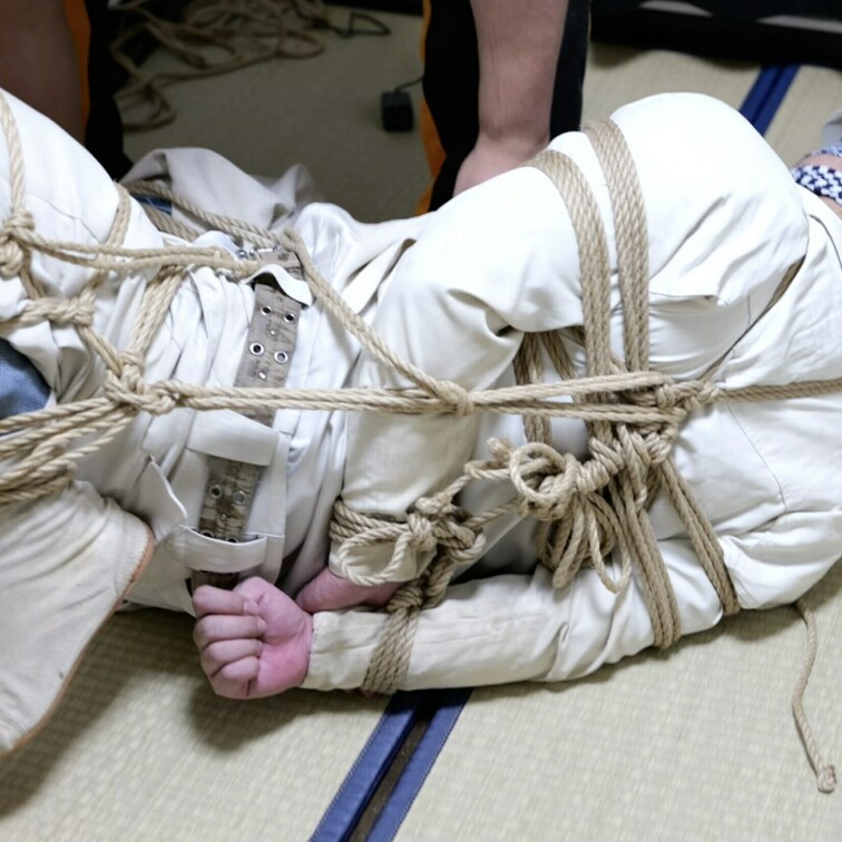 gaten roped all white 1/2