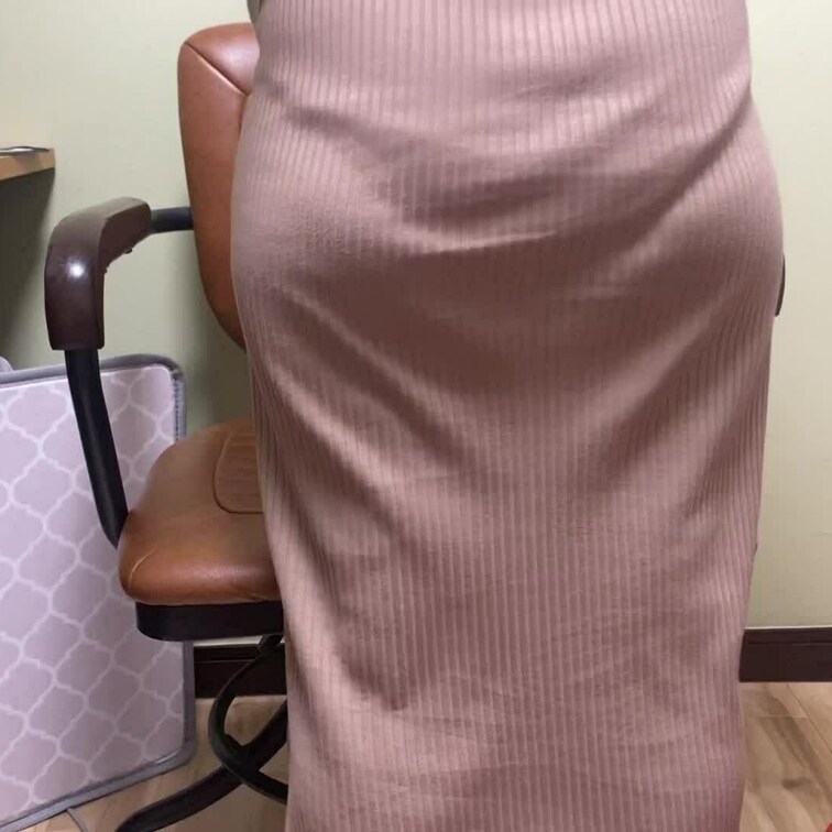 パンツなしも見る...?♡