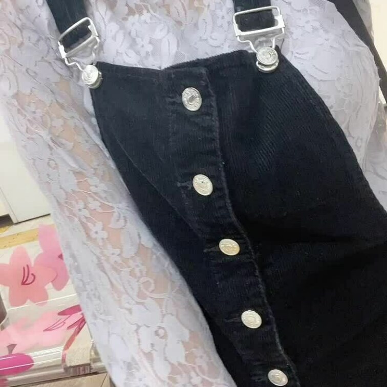 駅のホームでオナニーしてる動画🥰