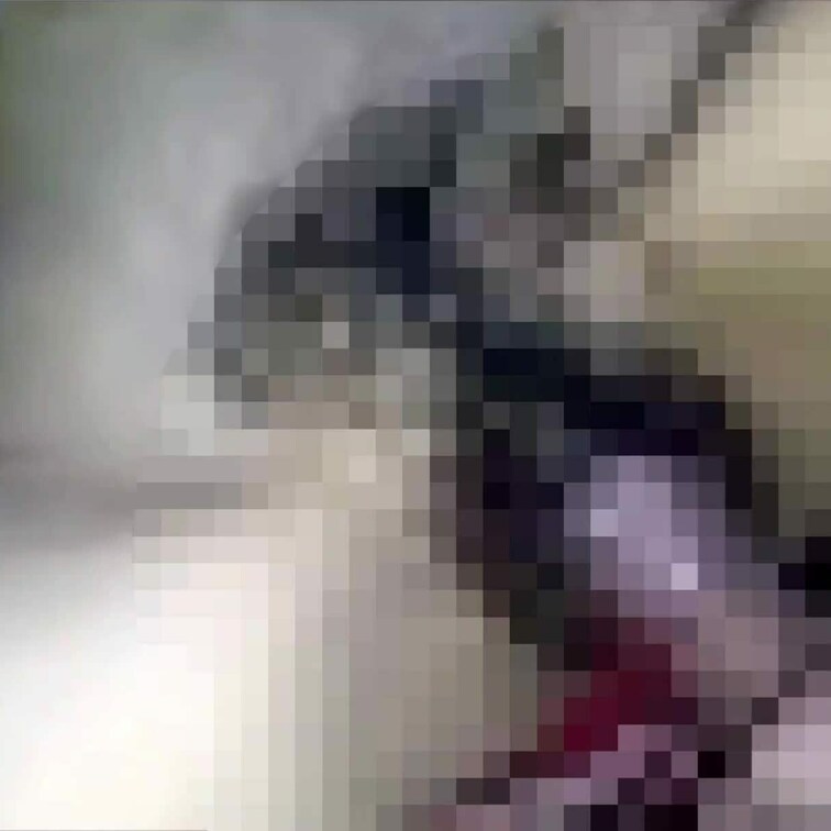 途中から私の竿を使ってオナニーを始めた妻。私たち夫婦のとても古い動画です。