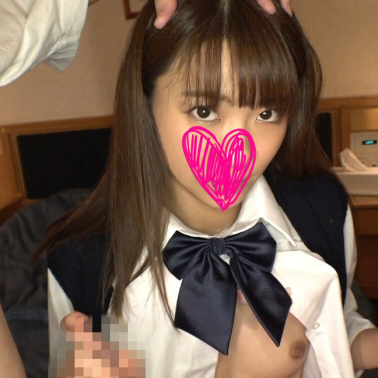 一発目は、飛びっきりの飛びっきりに可愛い子です。
一見、こんなことをやらなそうな都内の制服の女の子。

ちょっと人
