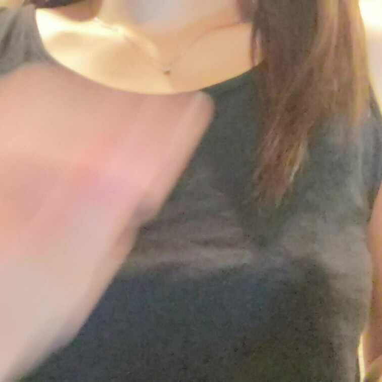 Twitterに投稿したしずパイ動画の手ブラなしノーカットです😉
◇しずか奥さま♡秘密の写真プラン📷
◇しずか奥さま