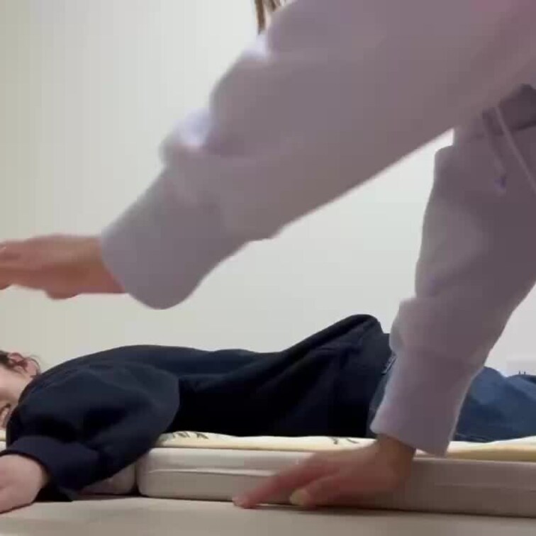 皆様大変お待たせしました！
今回のくすぐり動画はこちらです👍

是非いっぱい見てあげてくださいね(  ˆОˆ  )