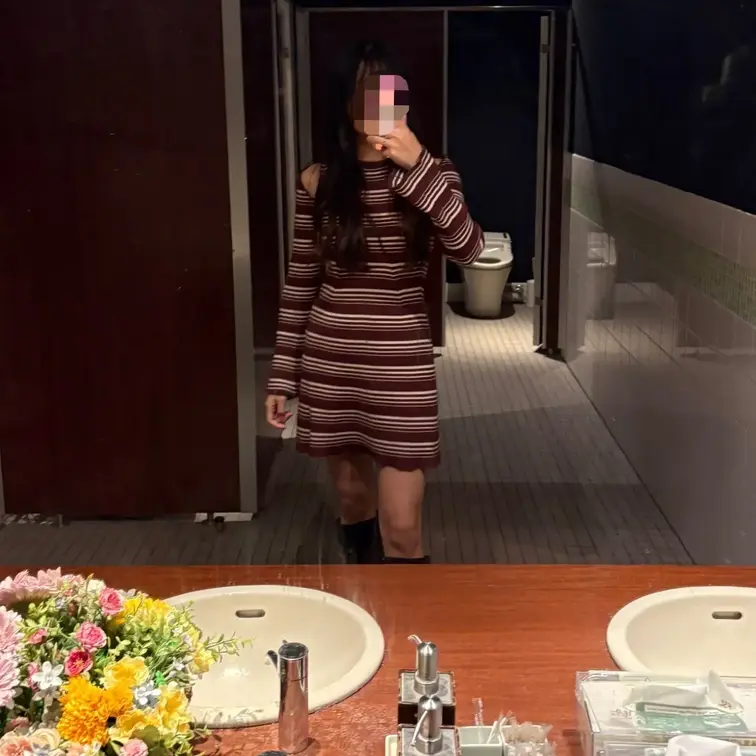 はじめまして☺︎

真面目に勉学に励む、オナニー依存症の大学生です。
みんなにエロい目で見られ、オカズにされたくて