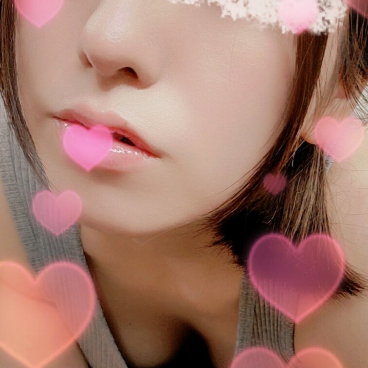 お久しぶりの方、初めましての方
白兎 さくらです(* 'ω')ノ🌸
最近は本当に忙しくて……全く投稿できてま