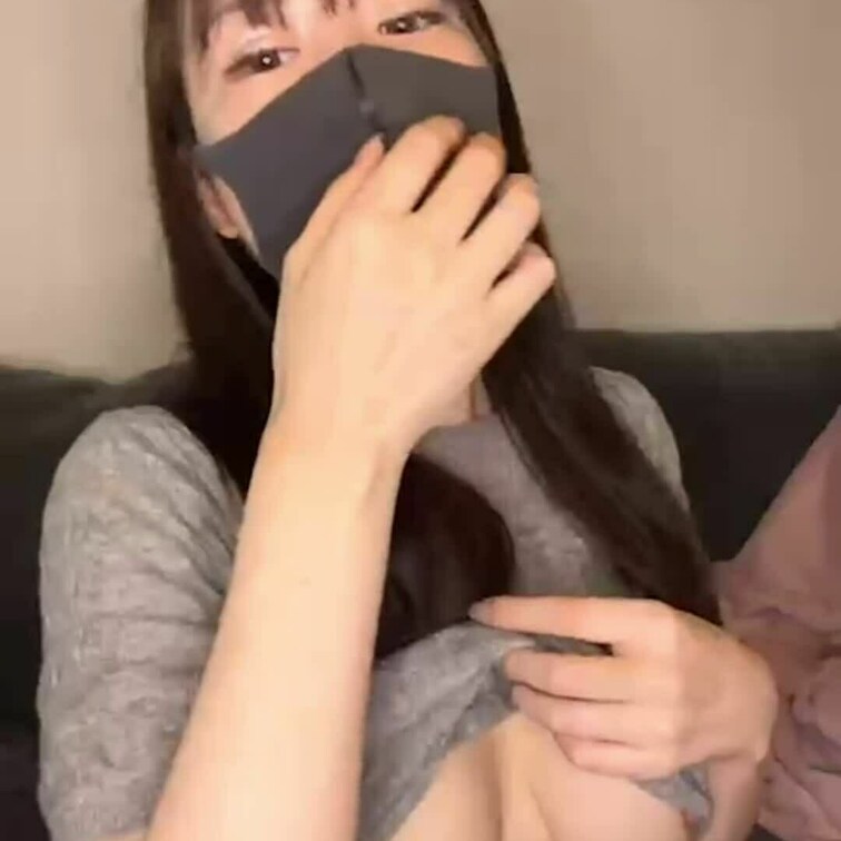 【ほなみ 24 歳】

ほなみさんのライブ配信動画です
生配信 だと、1 回の有料配信を視聴すると、おおよそ平均 