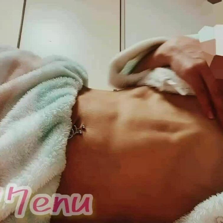 何もしたくないけど、落ち着かないときの定番🍵

テレビ見ながら筋トレしておきます🫠

先日の膣トレ筋トレ同時トレ