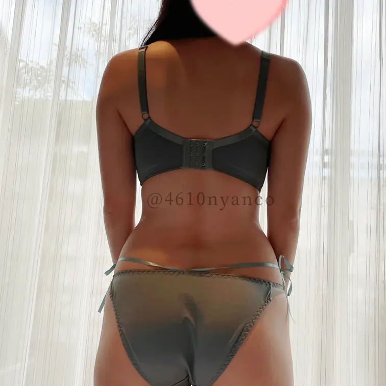 👇のハメ撮りをした後に朝日を浴びる人妻♡
https://myfans.jp/posts/ae97a86f-11c6-