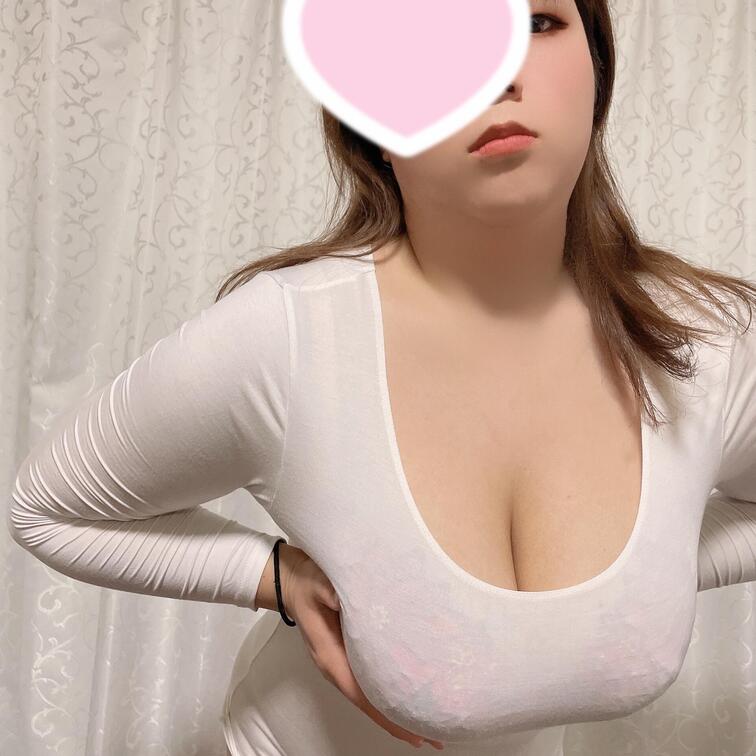 デブのおっぱいさわる？