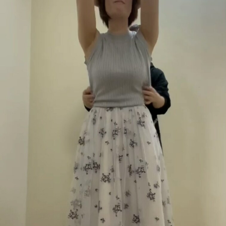皆様いつもご購入ありがとうございます☺️
今回のくすぐり動画はこちらです👍

是非見てあげてくださいね(  ˆОˆ