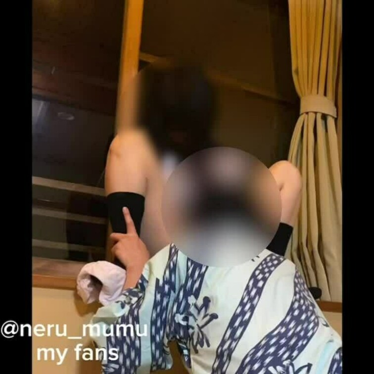 過去の動画になります

コスプレでクンニしてもらいました…