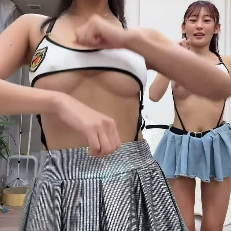 踊ってみた🩷
I tried dancing🩷
我尝试跳舞🩷