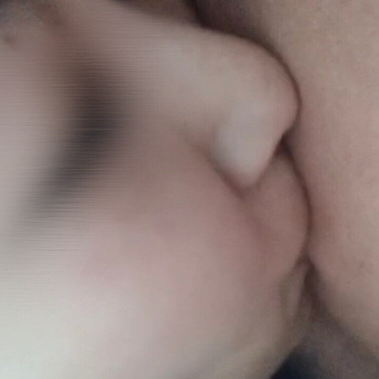 私の身体にキスマークをいっぱい付けた彼にはキスマーク100倍返しやぁ〜💋💋💋
