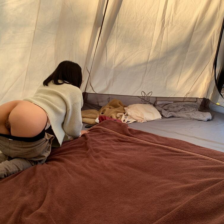 キャンプ時に撮ったショットです。それぞれ別日ですが明るいショットは外に○○○たちがいる時に撮りました笑