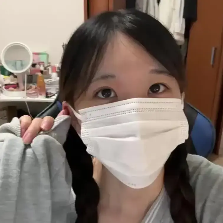 【いのり 20 歳】

いのりさんのライブ配信動画です
生ライブ配信だと、1 回の有料配信を視聴すると、おおよそ平