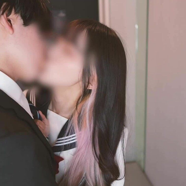 恥ずかしいとこもいっぱい見てね🥺🥺🥺

本編♡ ↓ ↓ ↓
https://myfans.jp/posts/823