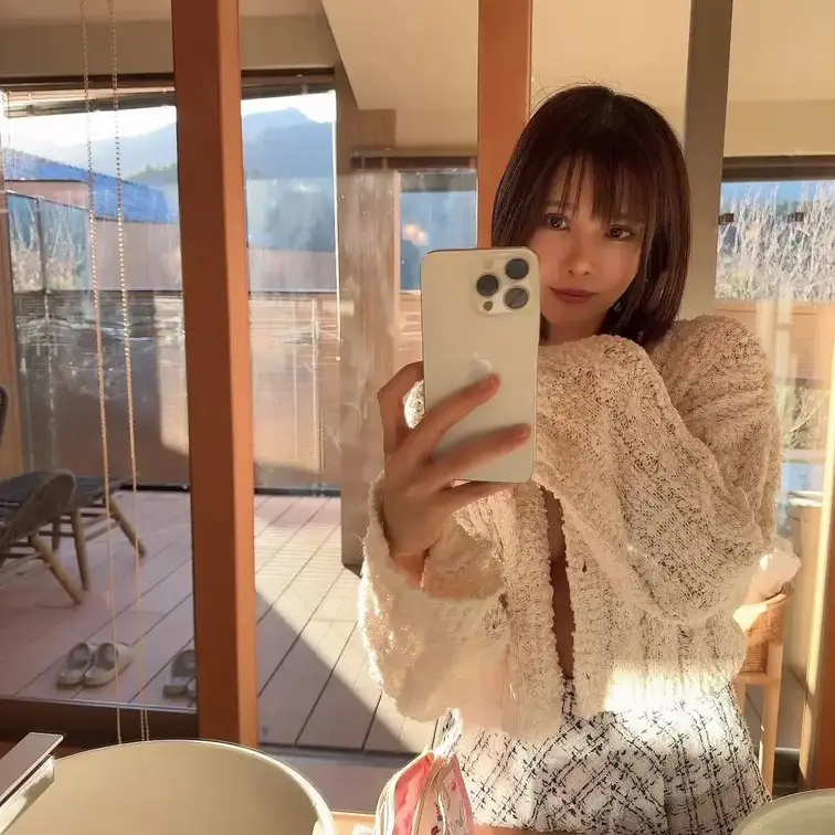 そろそろ現実世界に戻らなきゃ？？？

またいつもの毎日、がんばろーう！

もっとエッチなポストできるようにがんば