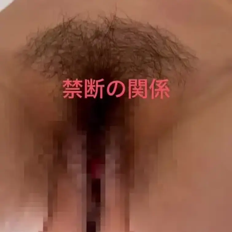 顔面騎乗位アングルです♪
恥ずかしがってはいますが、まんざらでもないのが可愛いです笑