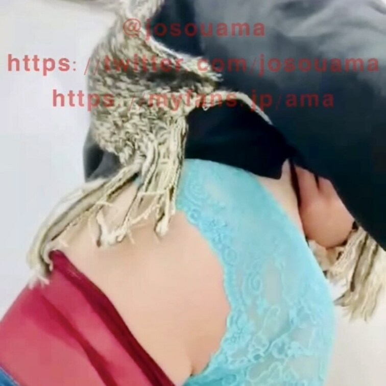 赤タイツ、ト○レオナ❤️
赤タイツにターコイズの発色の良いコンビでト○レオナして来ました💦危うく鏡にぶっかけちゃう所で