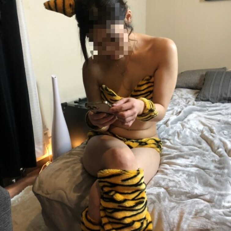 昨日パイパン女神ちゃんとコスプレエッチしてきたので、編集してアップしていきます🔥🔥🔥
(顔○○○の女神ちゃんアップ予定