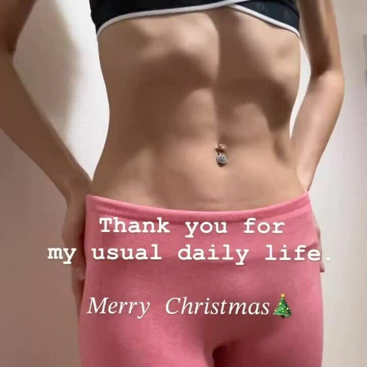 二度寝してました🦭💕
今夜はクリスマスイブだから、パイパンから少し離れてクリスマス投稿を夜はする予定♪

編集急ぎ